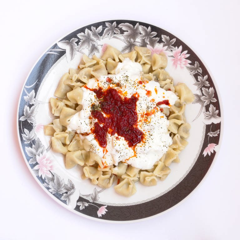 Türkische Nudeln mit Joghurt (Manti)