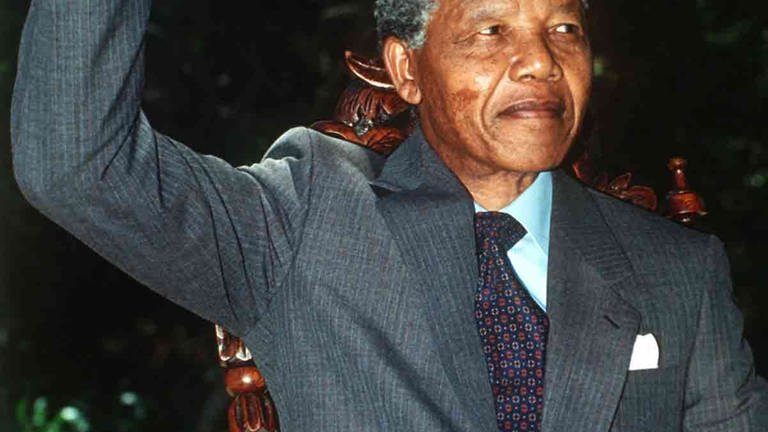Nelsond Mandela: endlich frei! (Foto: dpa Bildfunk, Picture Alliance)